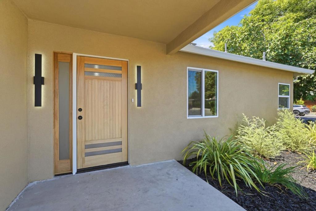 1150 Kiely Boulevard Property Photo 4