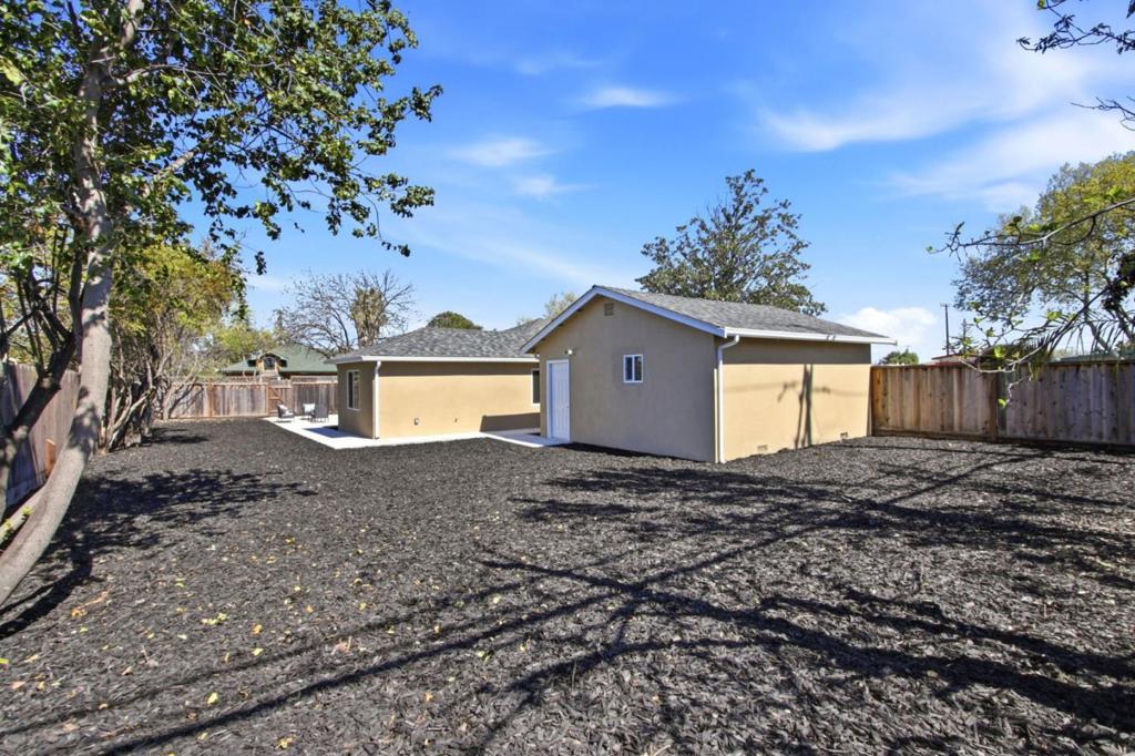 1150 Kiely Boulevard Property Photo 31