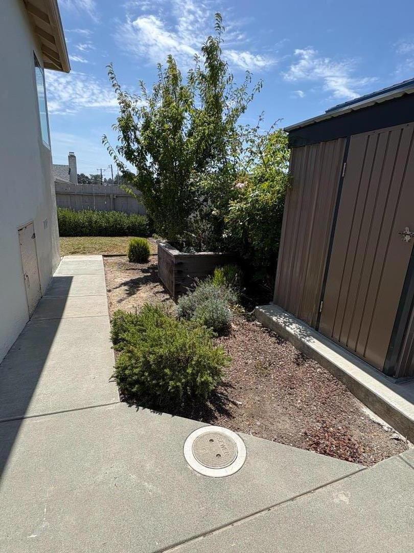 319 Helen Drive Property Photo 12