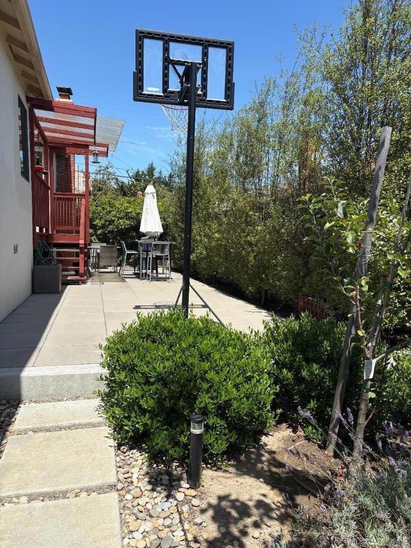 319 Helen Drive Property Photo 14