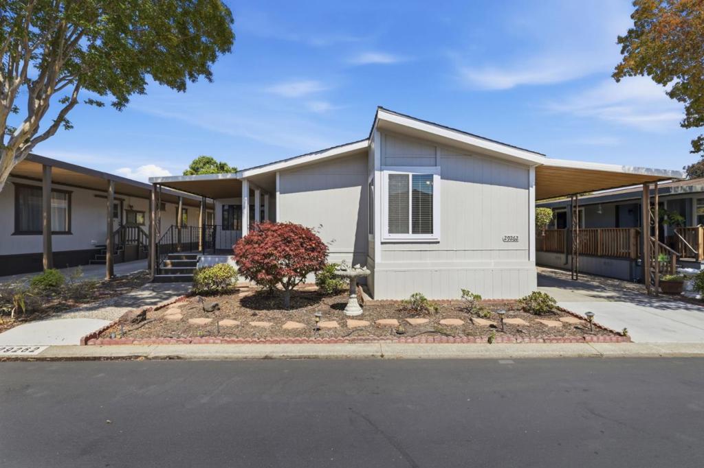 29262 Whalebone Way 349 Property Photo 1