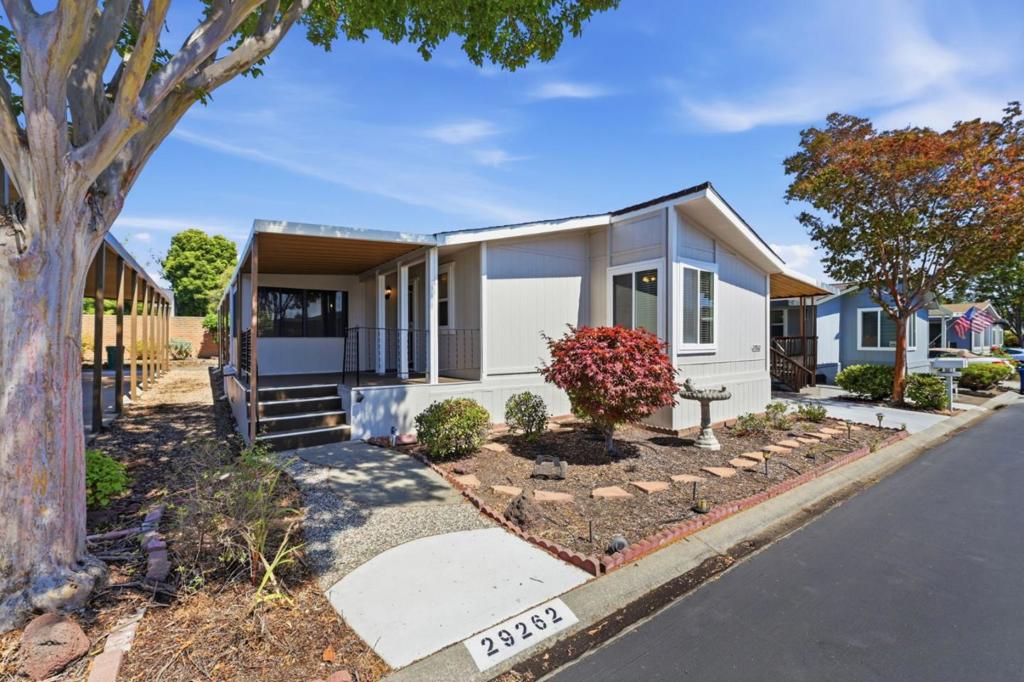 29262 Whalebone Way 349 Property Photo 2
