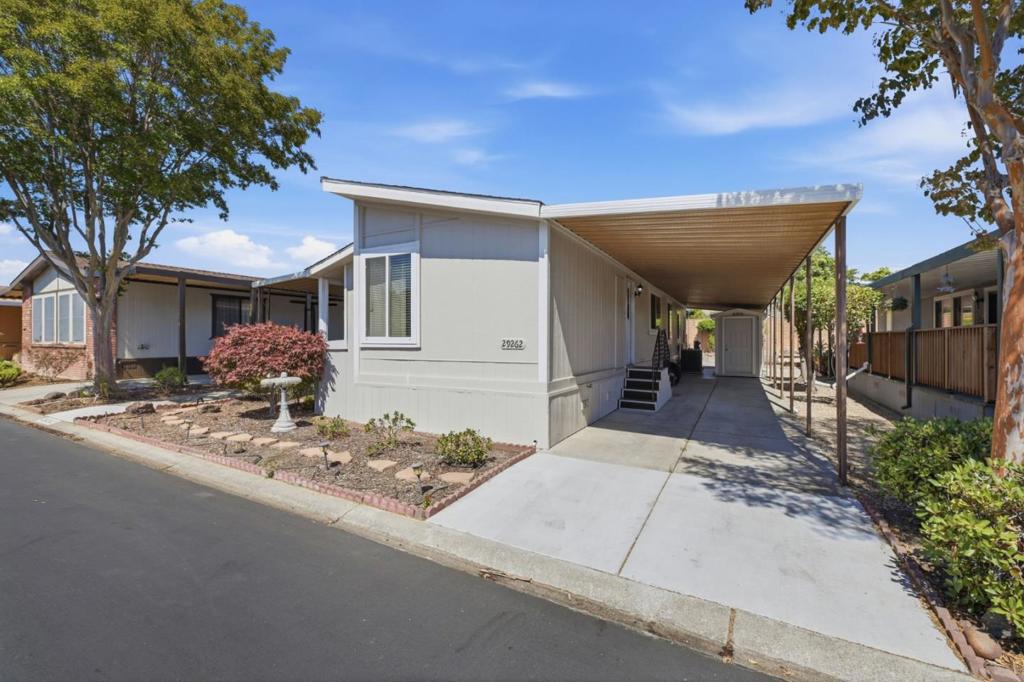 29262 Whalebone Way 349 Property Photo 3