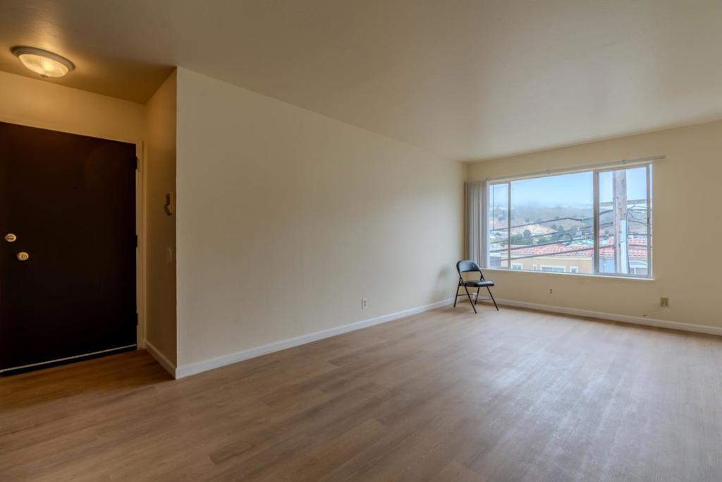 580 Lisbon Street 6 Property Photo 2