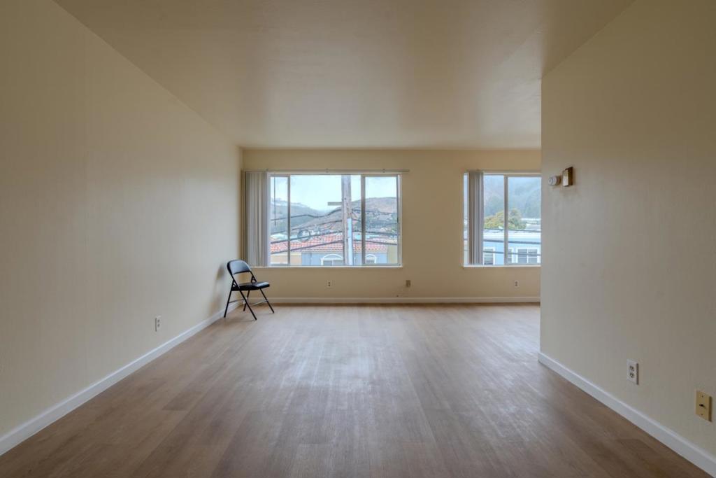 580 Lisbon Street 6 Property Photo 7