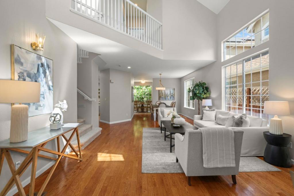 693 Windsor Terrace Property Photo 3