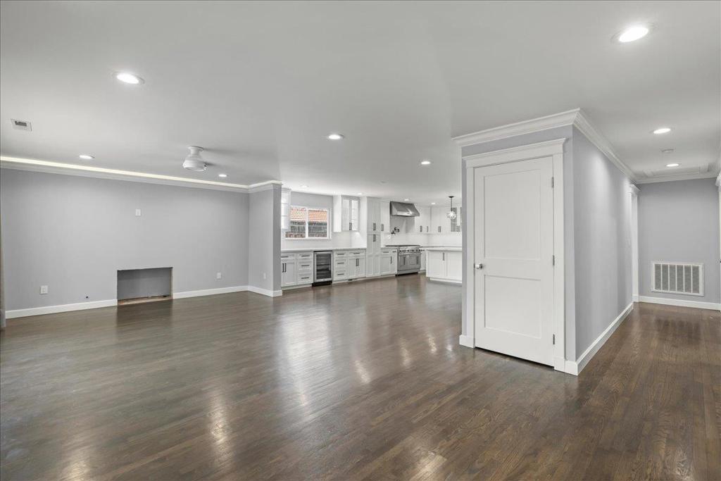 773 Frederick Avenue Property Photo 10