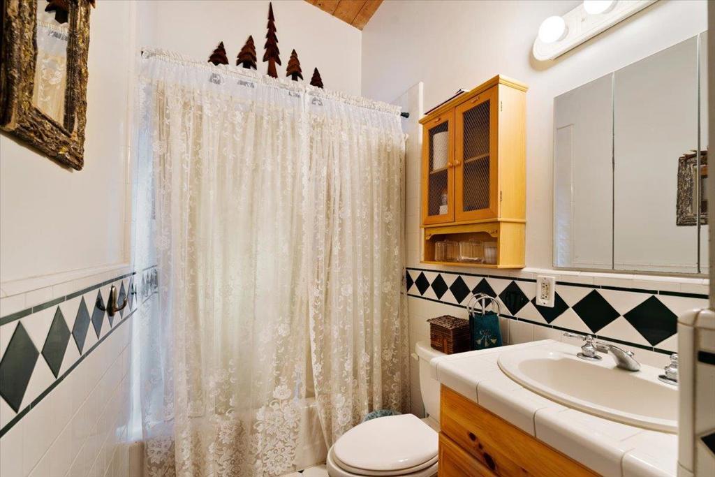 1079 Scenic Drive Property Photo 24