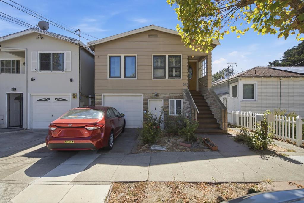 991 Mills Avenue Property Photo 1