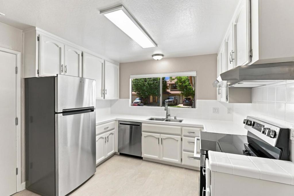 16990 Barnell Avenue Property Photo 10