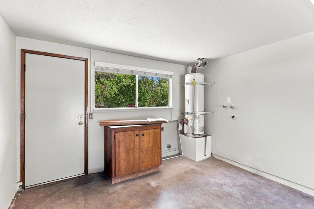 16990 Barnell Avenue Property Photo 21