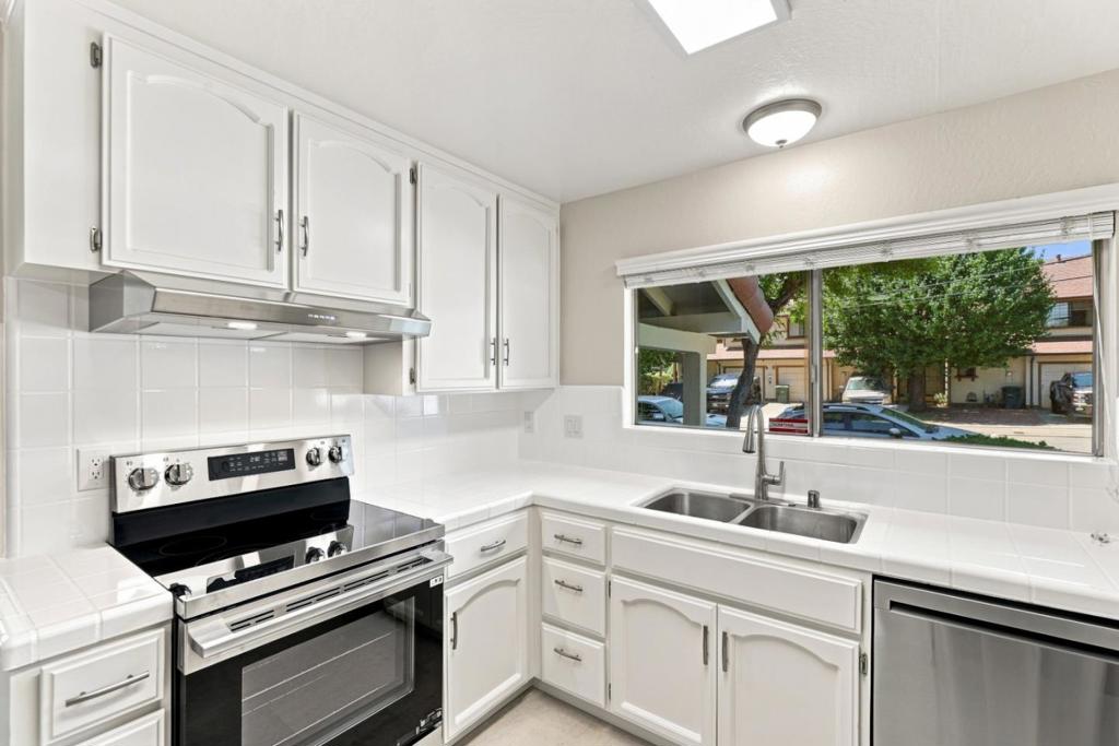 16990 Barnell Avenue Property Photo 31
