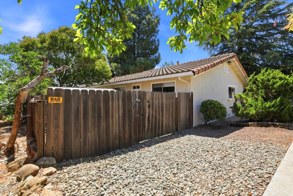 16990 Barnell Avenue Property Photo 46