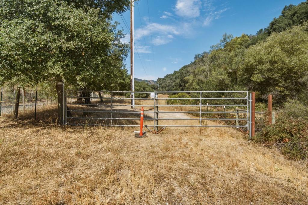 San Juan Canyon Road Property Photo 1