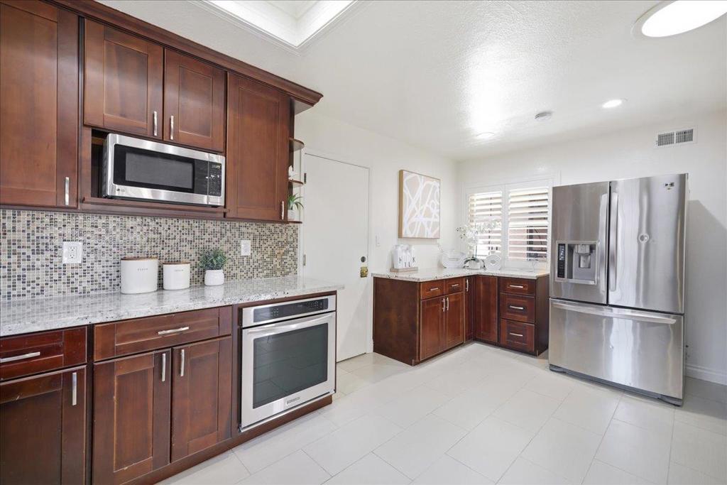 37612 Canterbury Street Property Photo 20