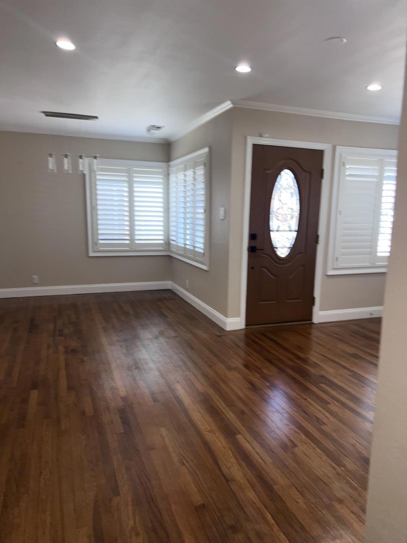 107 Mulberry Avenue Property Photo 2