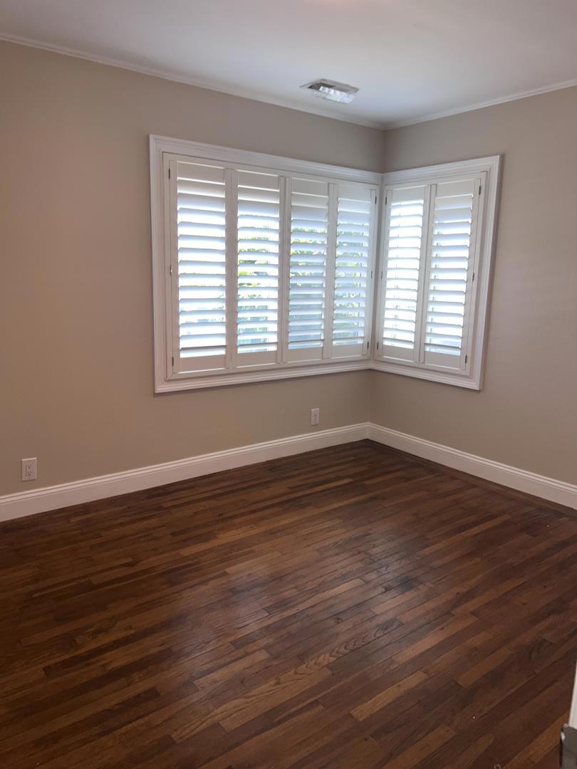107 Mulberry Avenue Property Photo 12