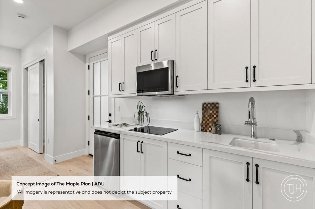 1024 Byerley Avenue Property Photo 10