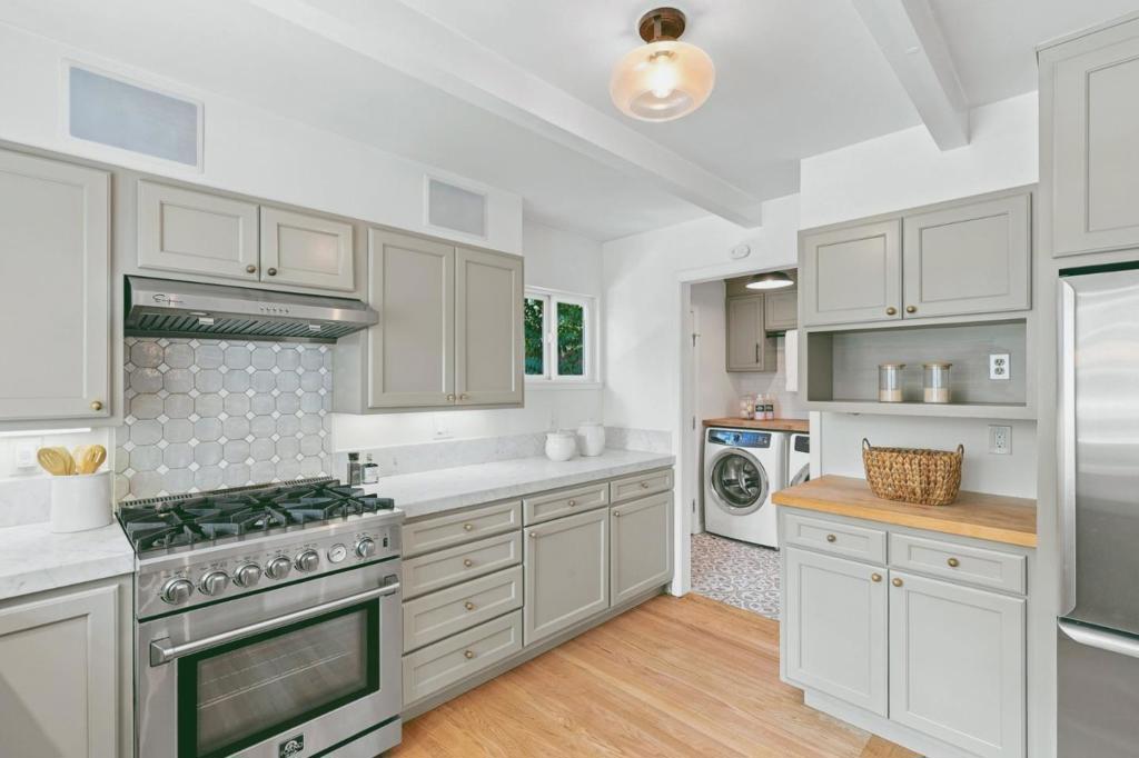3751 Bay Road Property Photo 18