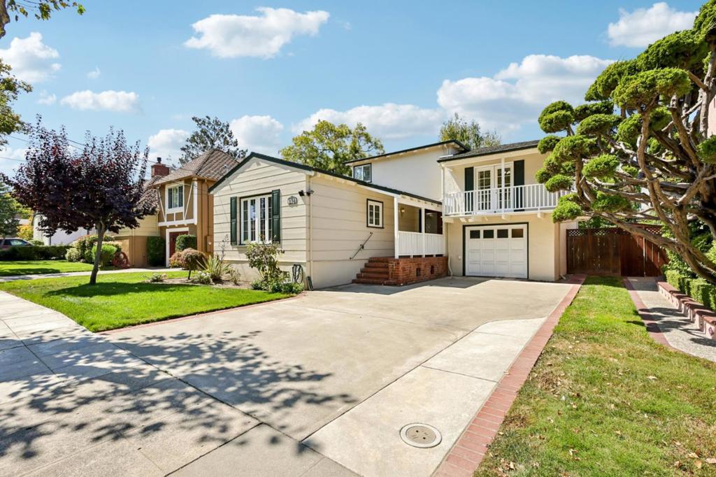 274 Delmar Way Property Photo 1