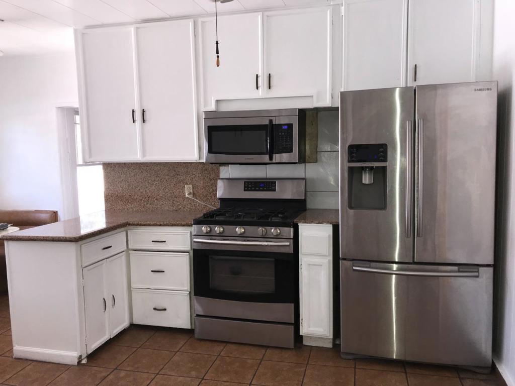 208 Yosemite Avenue Property Photo 13