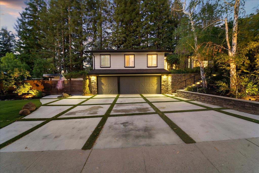 14608 Golf Links Drive Property Photo 5