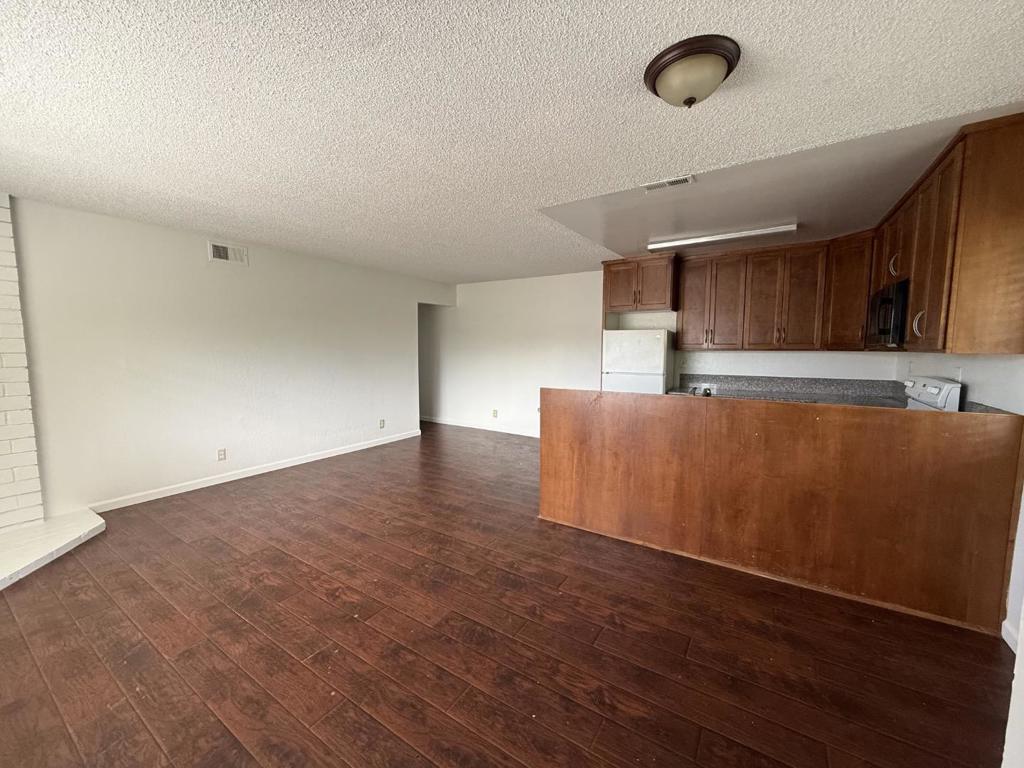 5555 Keoncrest Circle Property Photo 8