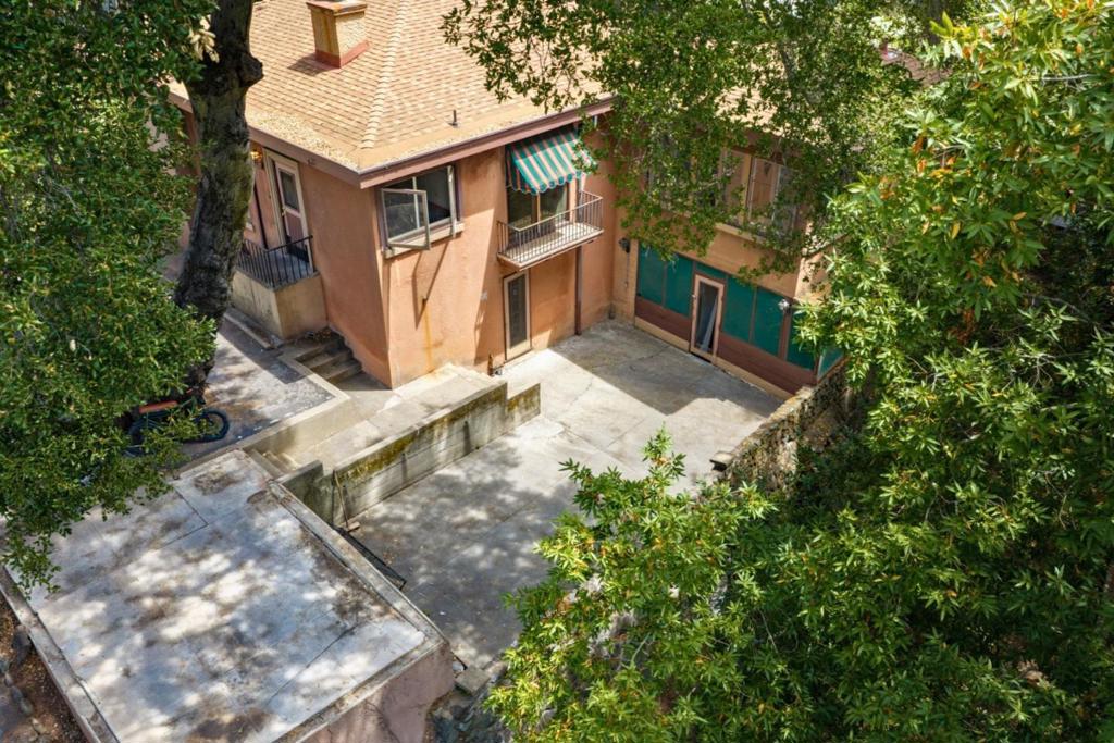110 Johnson Avenue Property Photo 12