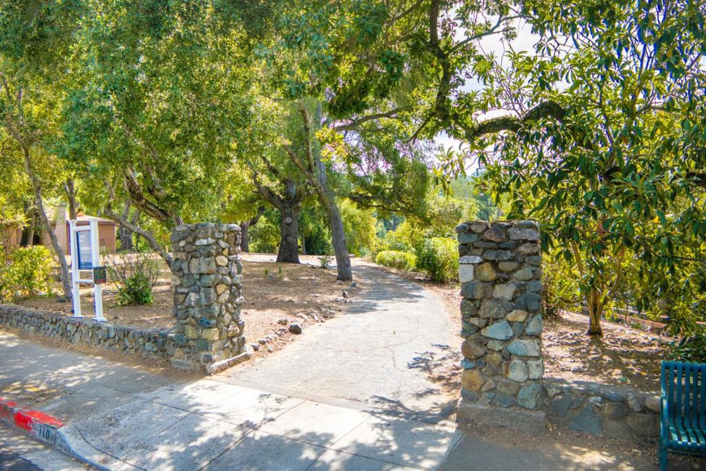 110 Johnson (lot 1) Avenue Property Photo 3