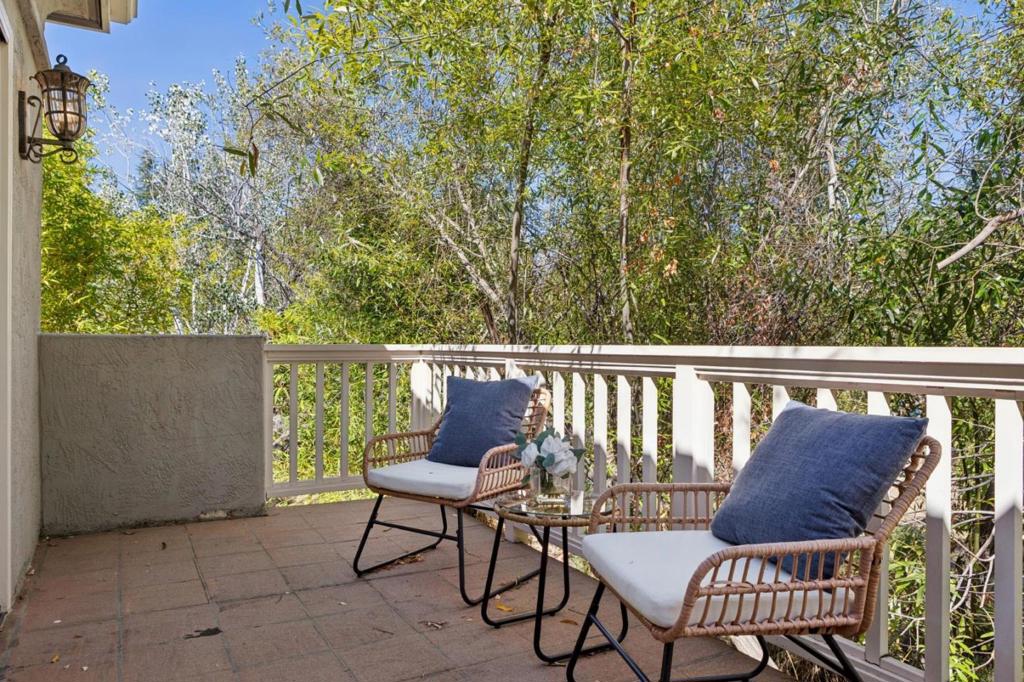 13385 Surrey Lane Property Photo 24