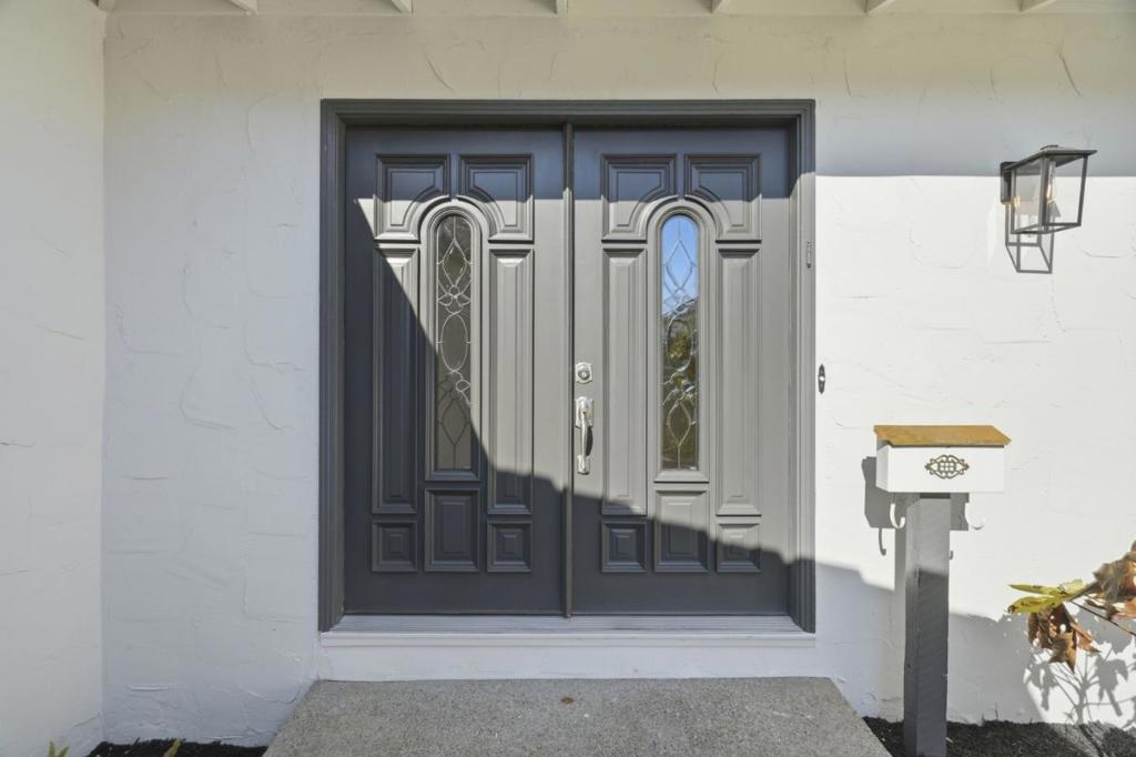 6314 Menlo Drive Property Photo 5