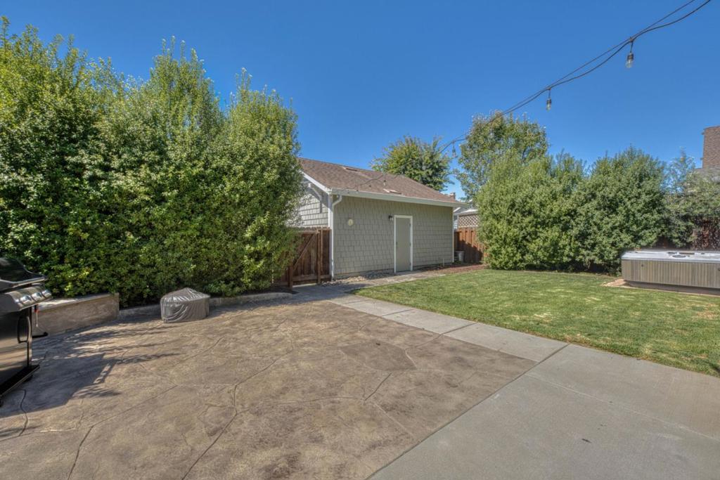 107 Fifth Street Property Photo 33