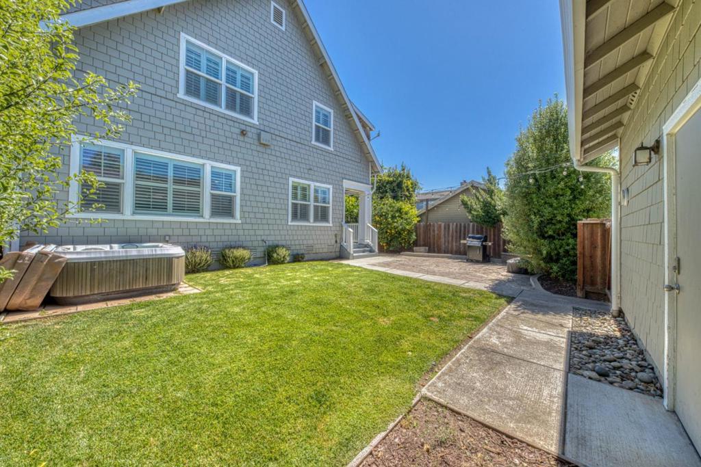 107 Fifth Street Property Photo 35