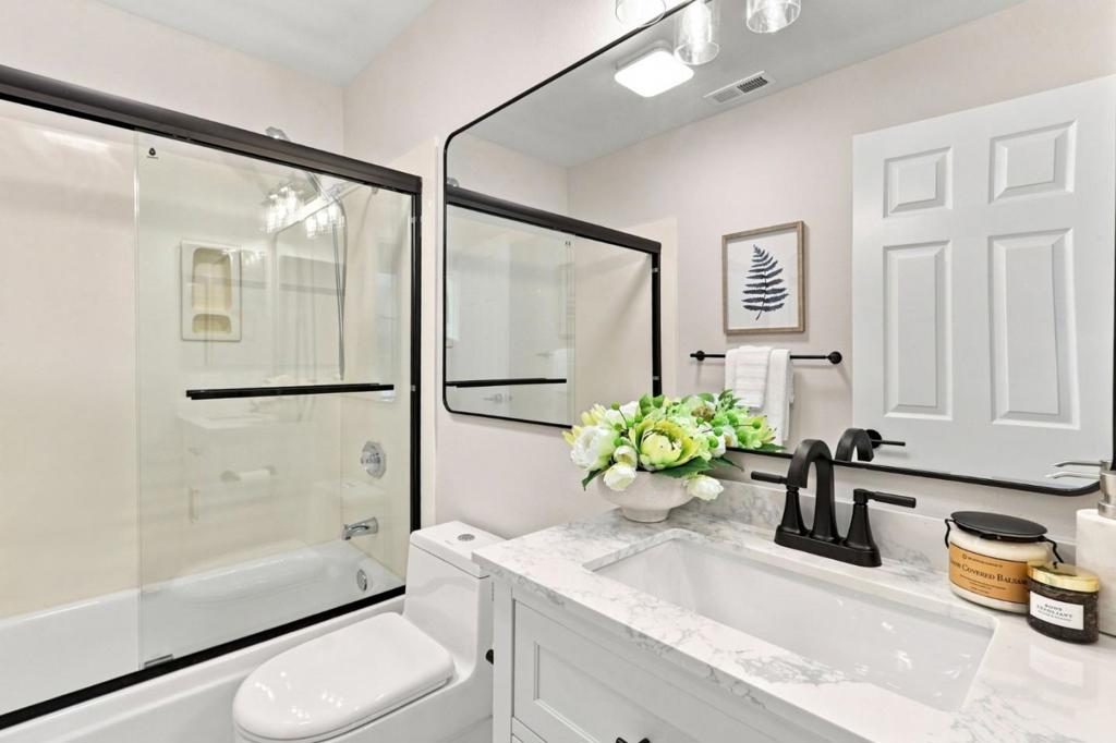 7371 Rainbow Drive Property Photo 28