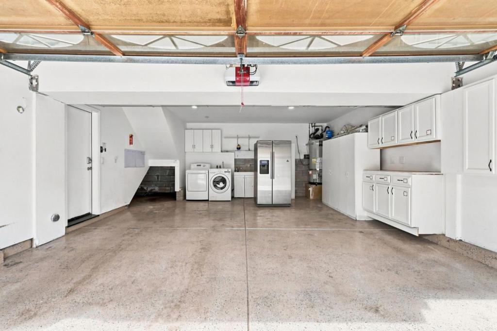 7371 Rainbow Drive Property Photo 32