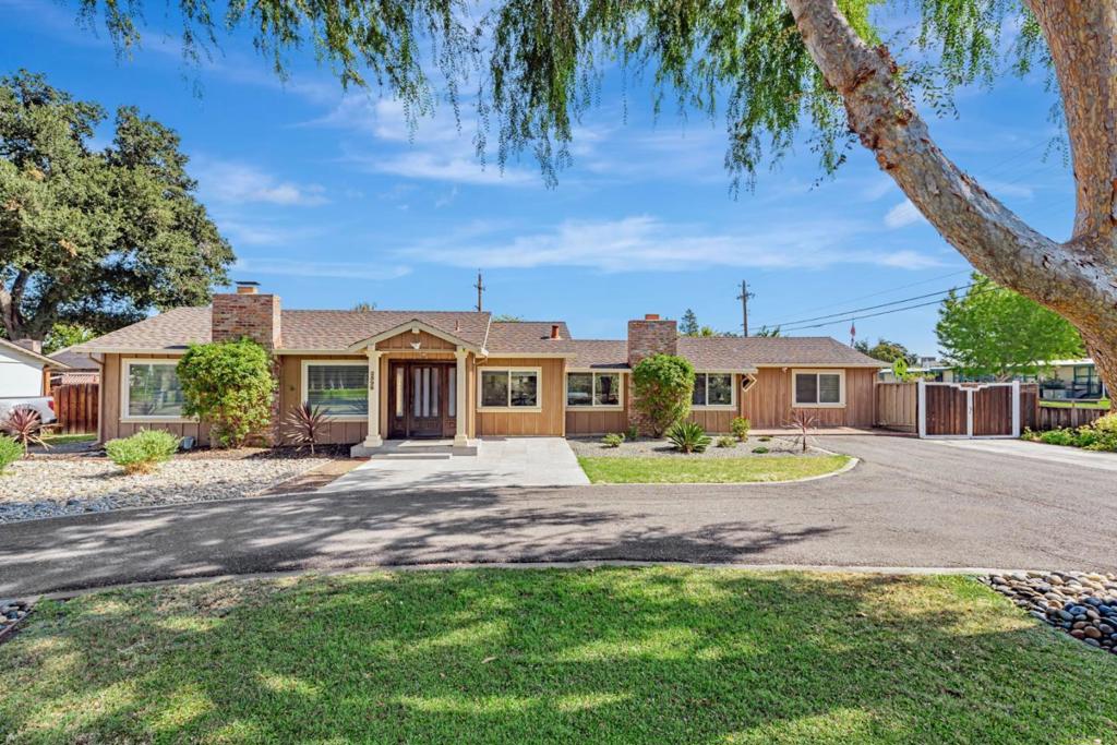 2598 Cottle Avenue Property Photo