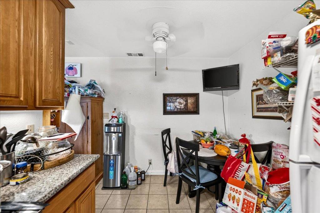 5601 Hoffman Court Property Photo 17