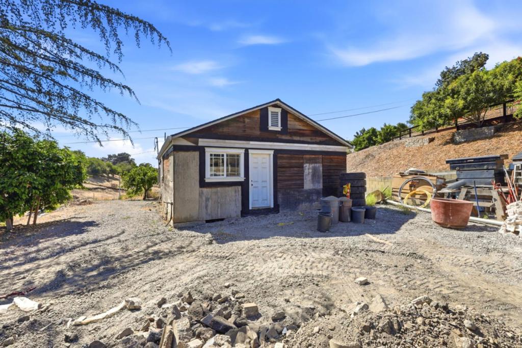 11437 Clayton Road Property Photo 21