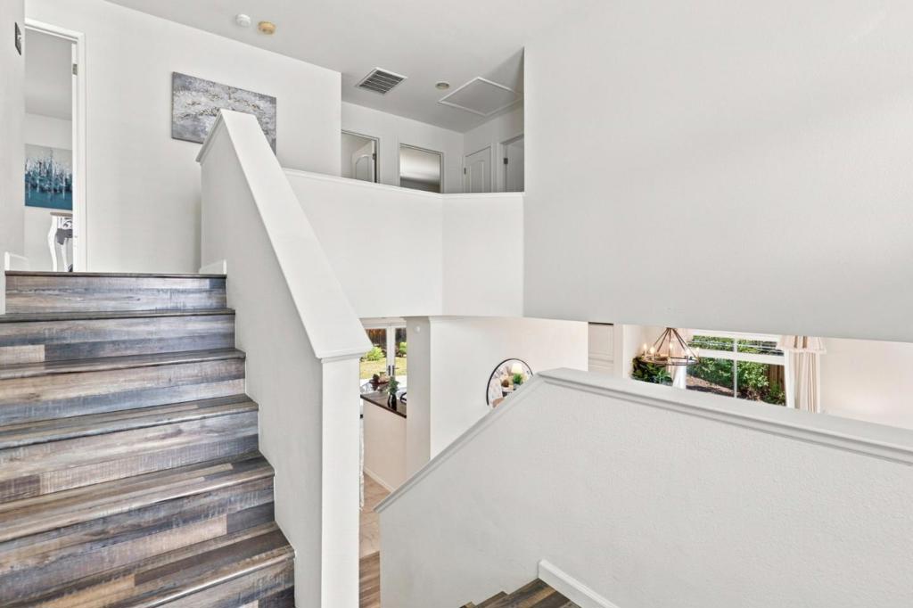 1301 Peregrine Drive Property Photo 13