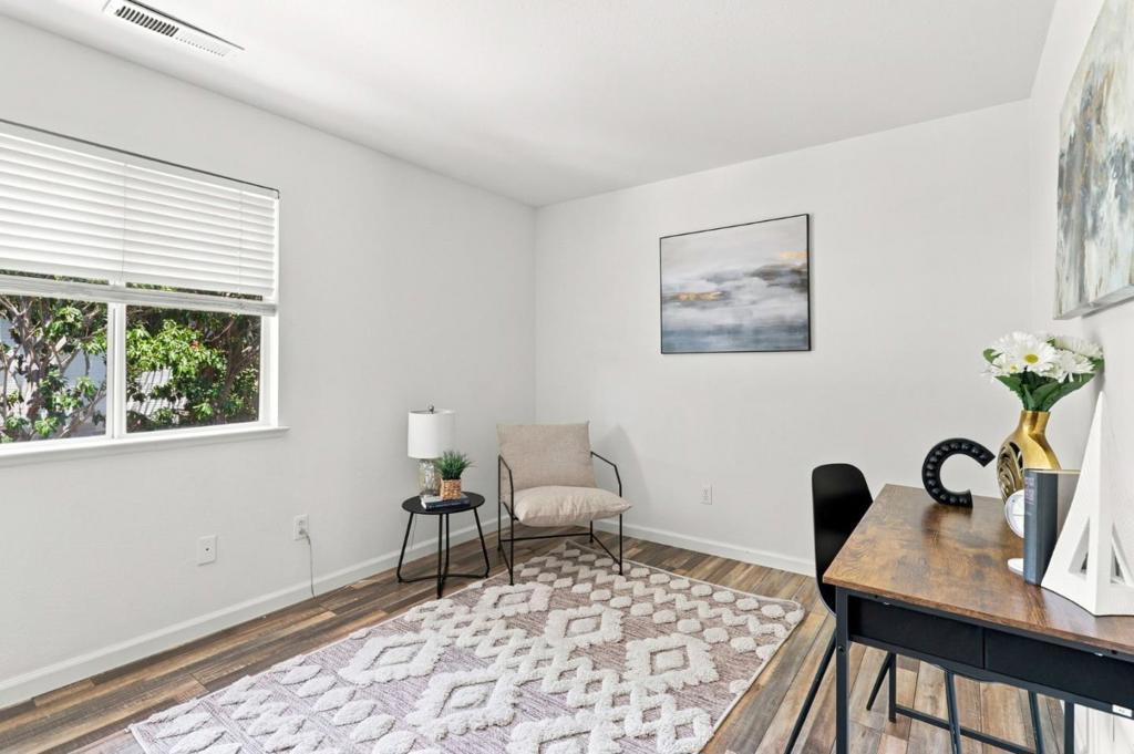 1301 Peregrine Drive Property Photo 16