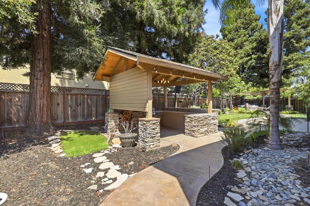 1301 Peregrine Drive Property Photo 31