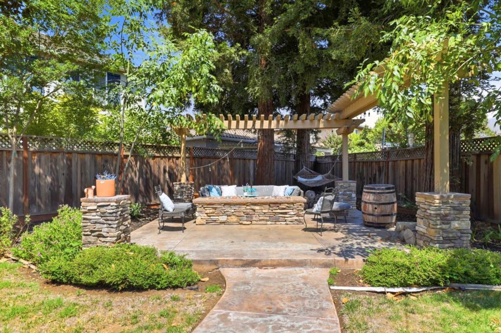 1301 Peregrine Drive Property Photo 35