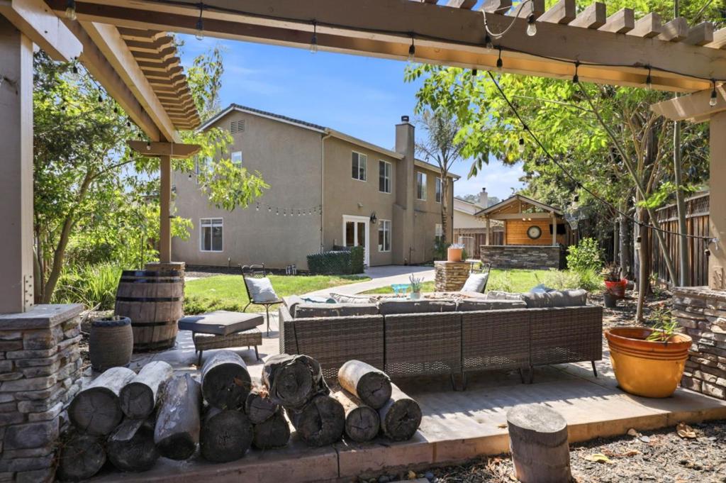 1301 Peregrine Drive Property Photo 38