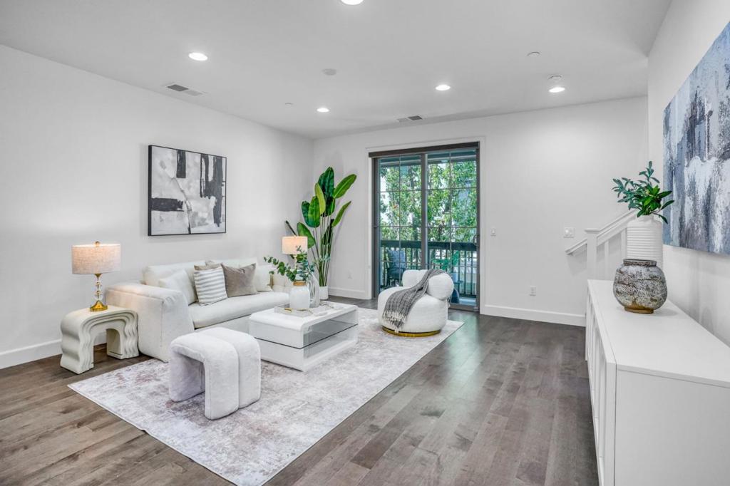 2977 Via Torino Property Photo 5
