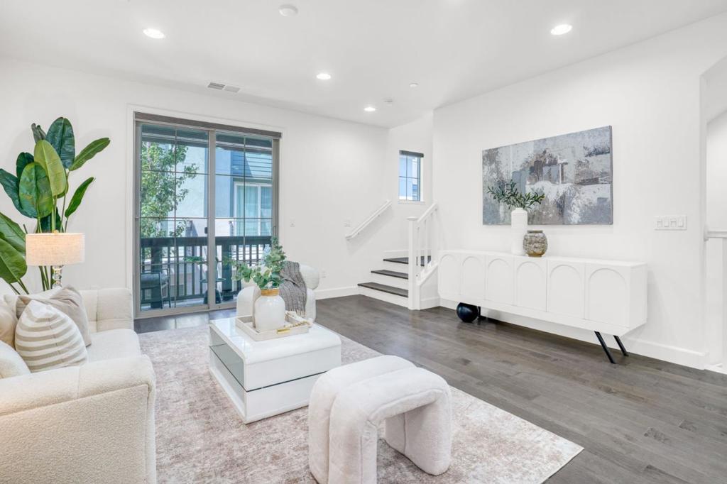 2977 Via Torino Property Photo 7