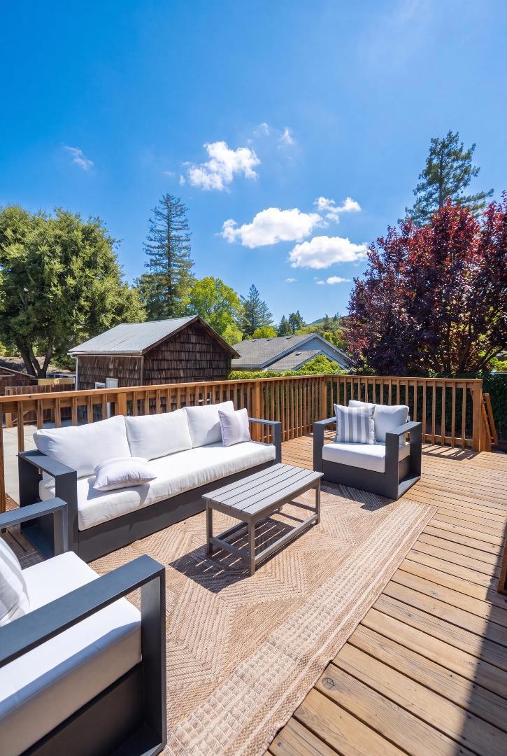135 Johnson Avenue Property Photo 34