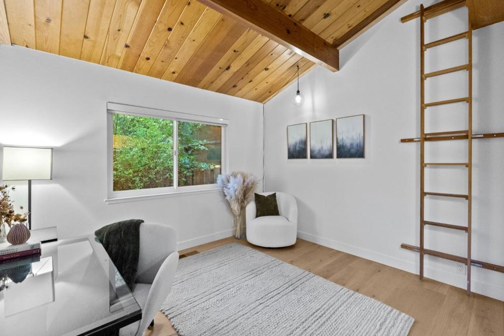 1855 Early Drive Property Photo 25