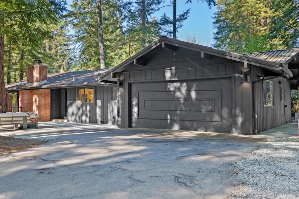 1855 Early Drive Property Photo 34