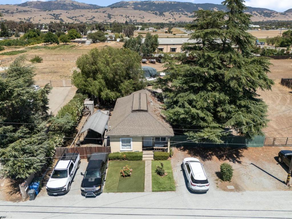 13350 Kimble Court Property Photo 7