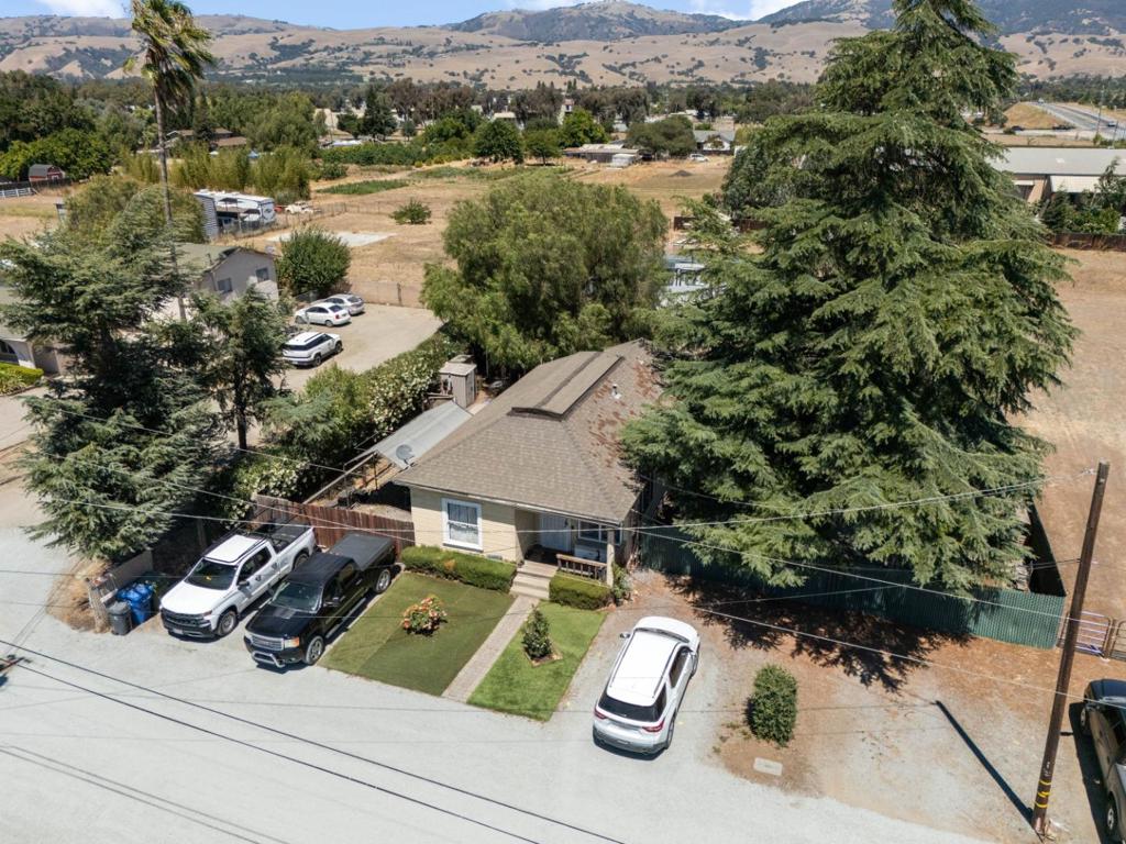 13350 Kimble Court Property Photo 8